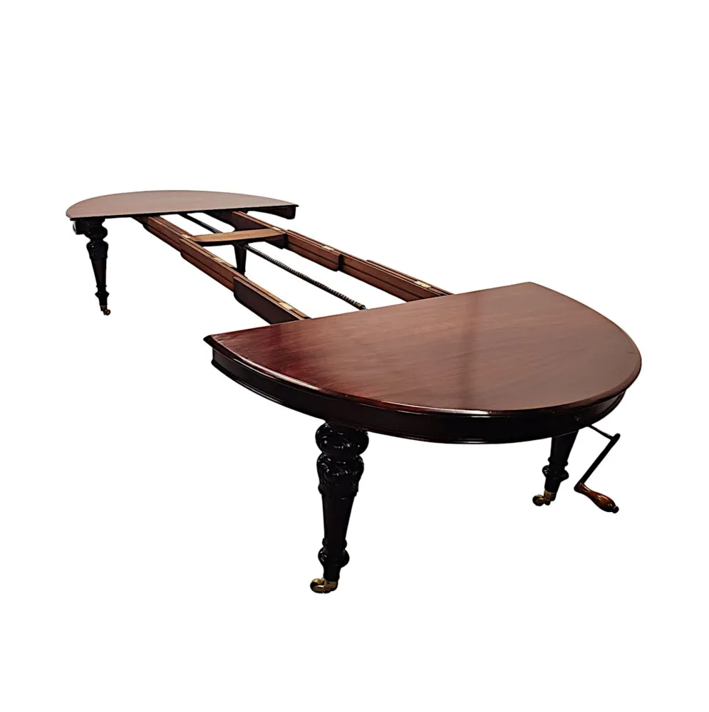 A Very Rare and Fine Irish 19th Century Four Leaf Extending Dining Table in the Manner of Strahan of Dublin
