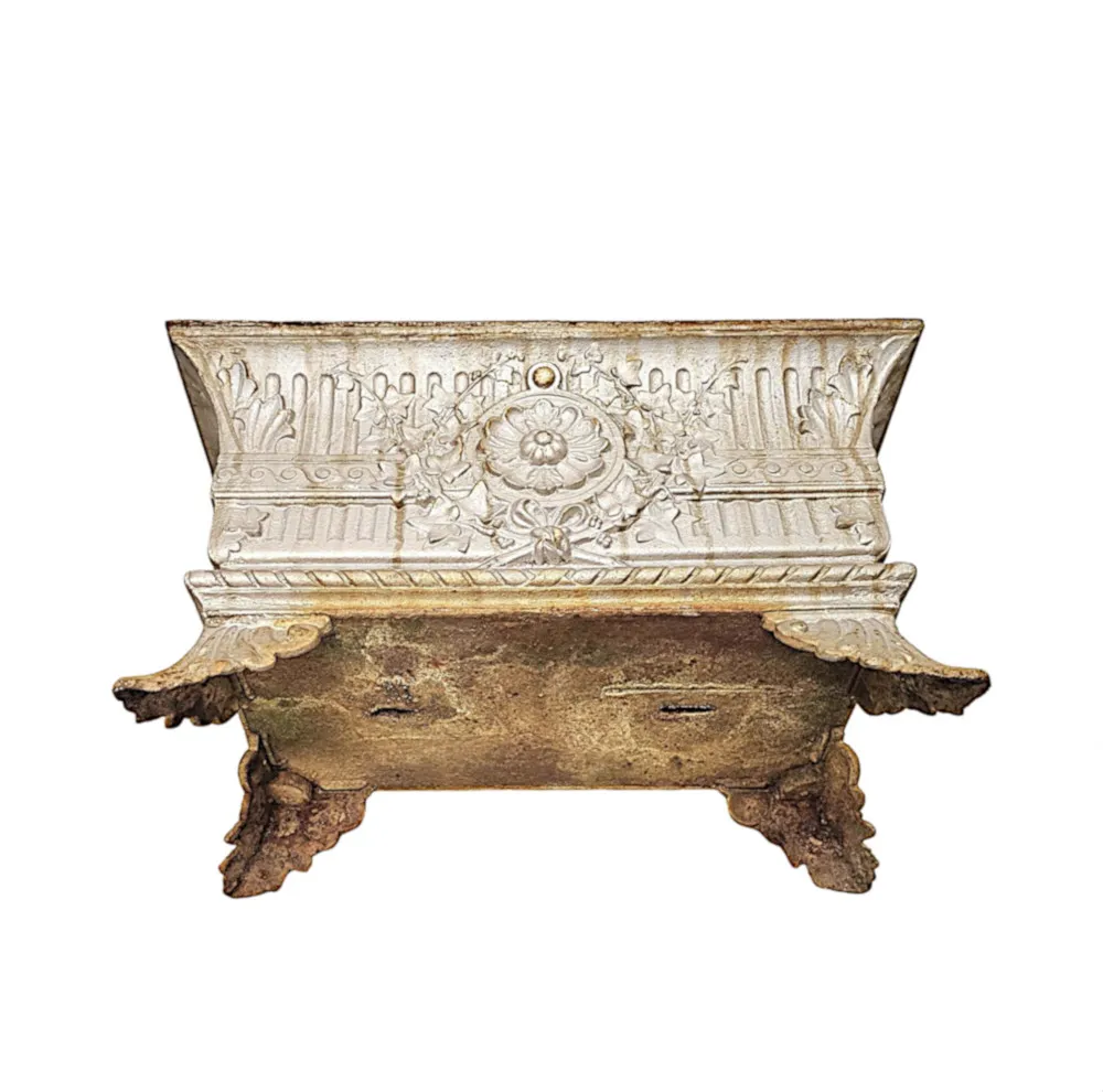  A Very Rare and Fine Pair of 19th Century Cast Iron Garden Planters