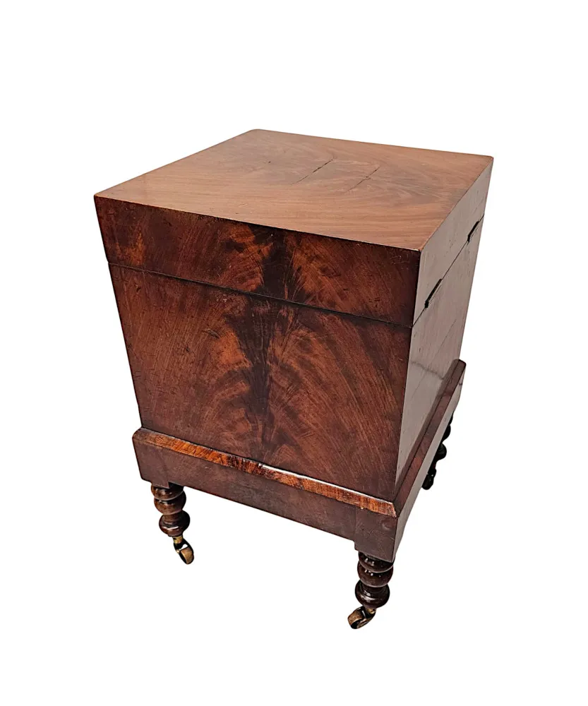 A Very Fine Early 19th Century Irish Cellarette
