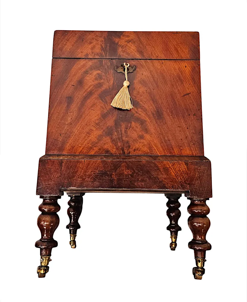 A Very Fine Early 19th Century Irish Cellarette