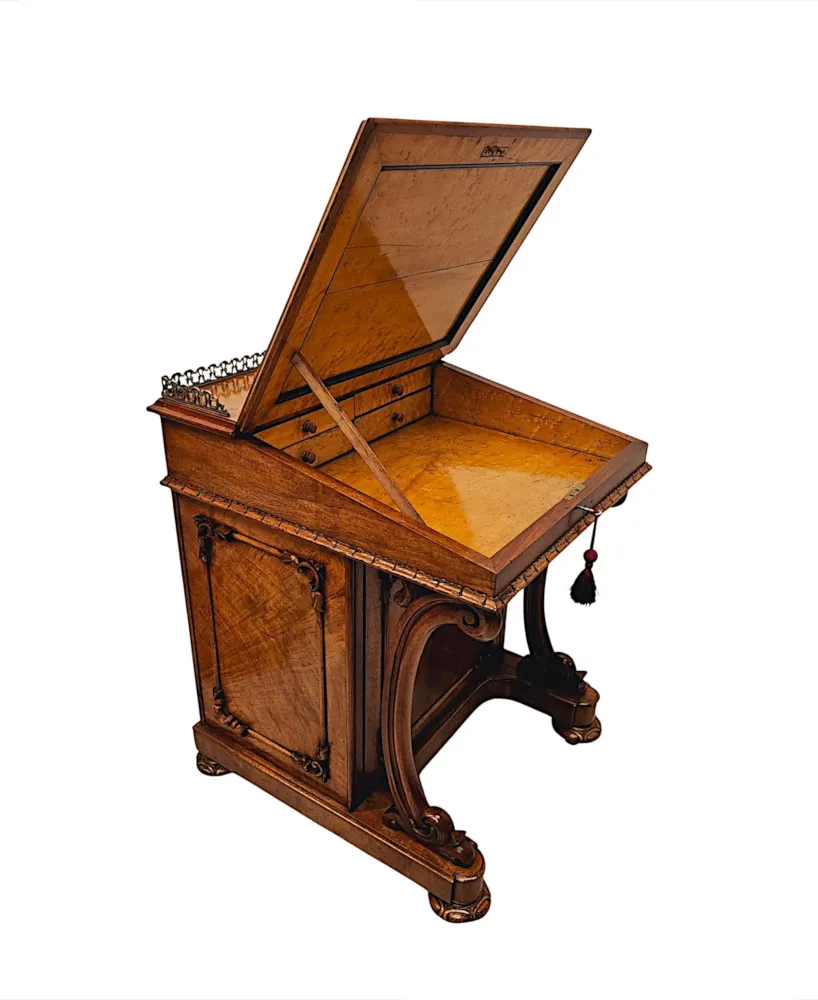  A Very Fine Early 19th Century William IV Davenport In the Manner of 'Strahan' of Dublin