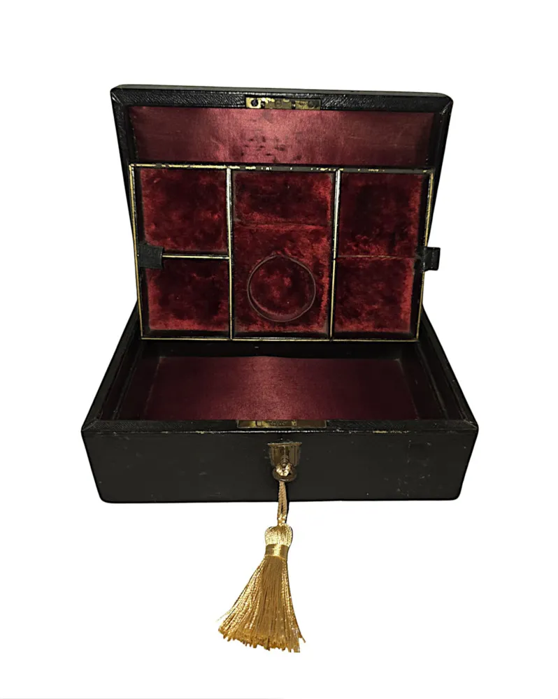 A Lovely 19th Century Leather Bound Jewellery Box